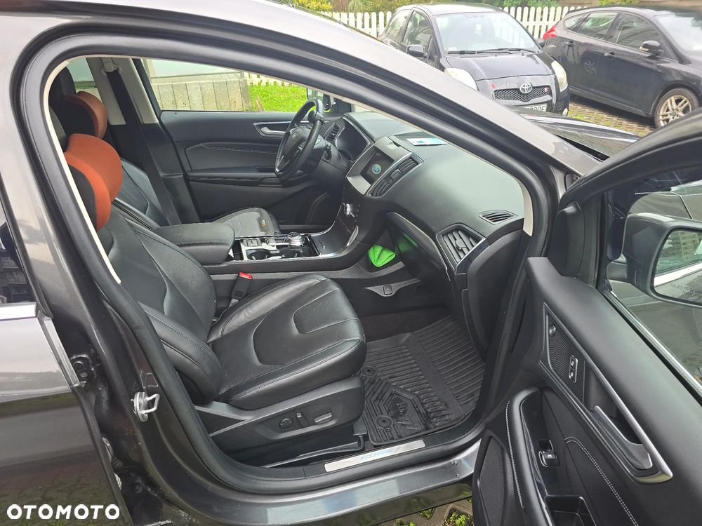 Ford Edge - 5