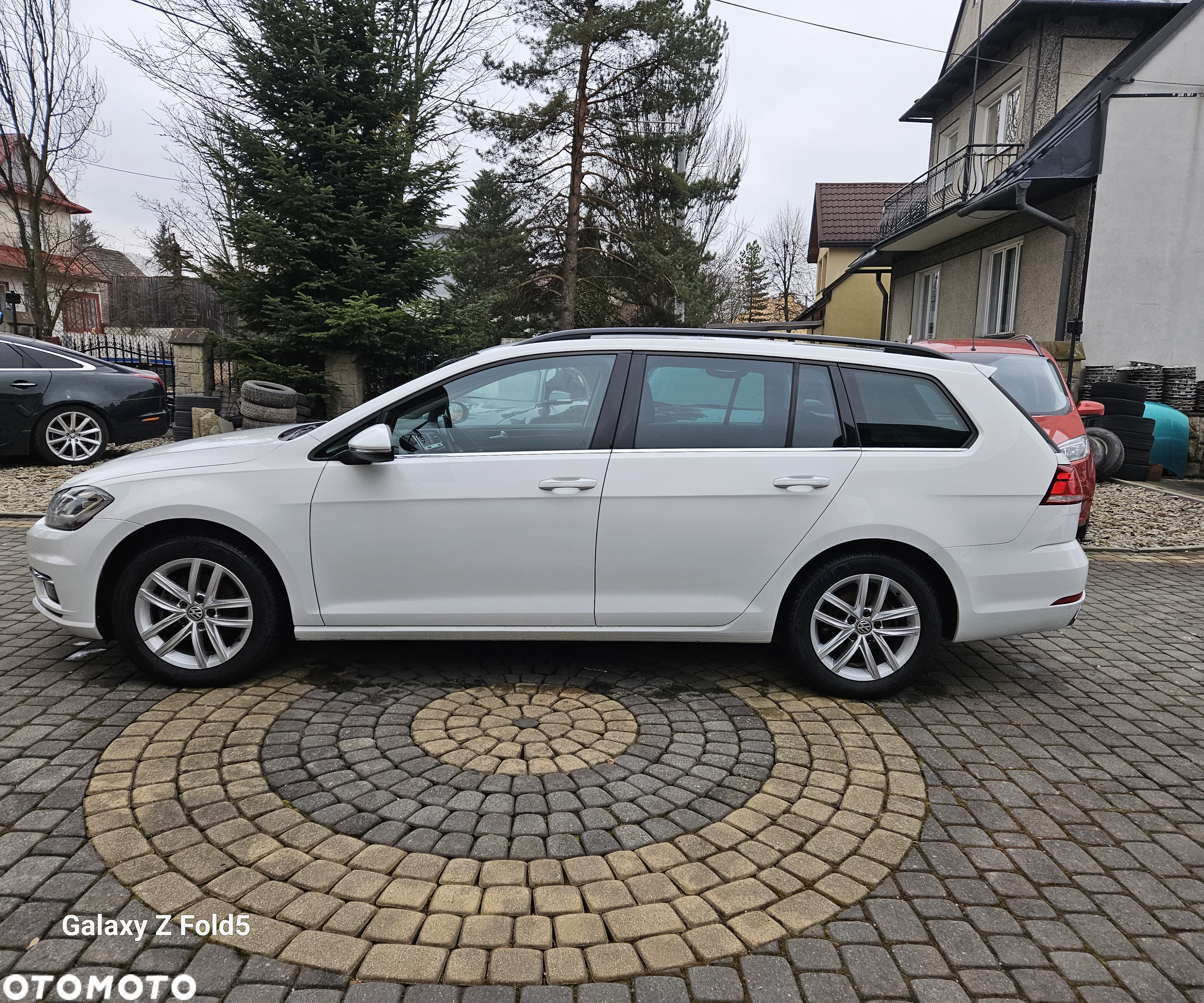 Volkswagen Golf 2.0 BlueTDI DSG Comfortline - 6