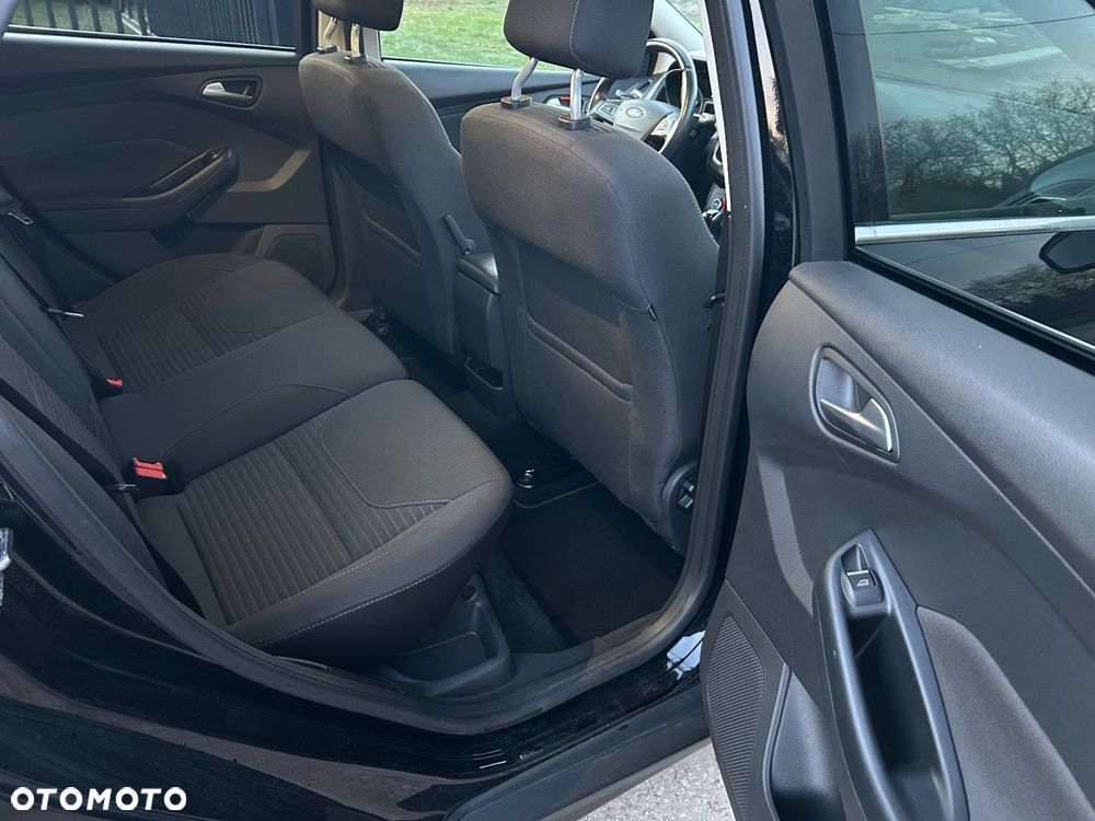 Ford Focus 1.0 EcoBoost Start-Stopp-System TITANIUM STYLE - 9