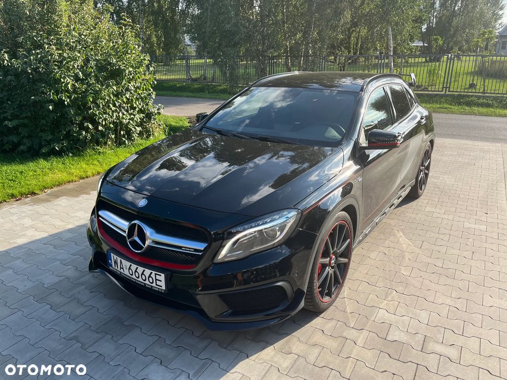 Mercedes-Benz GLA 45 AMG 4-Matic Edition 1 - 1