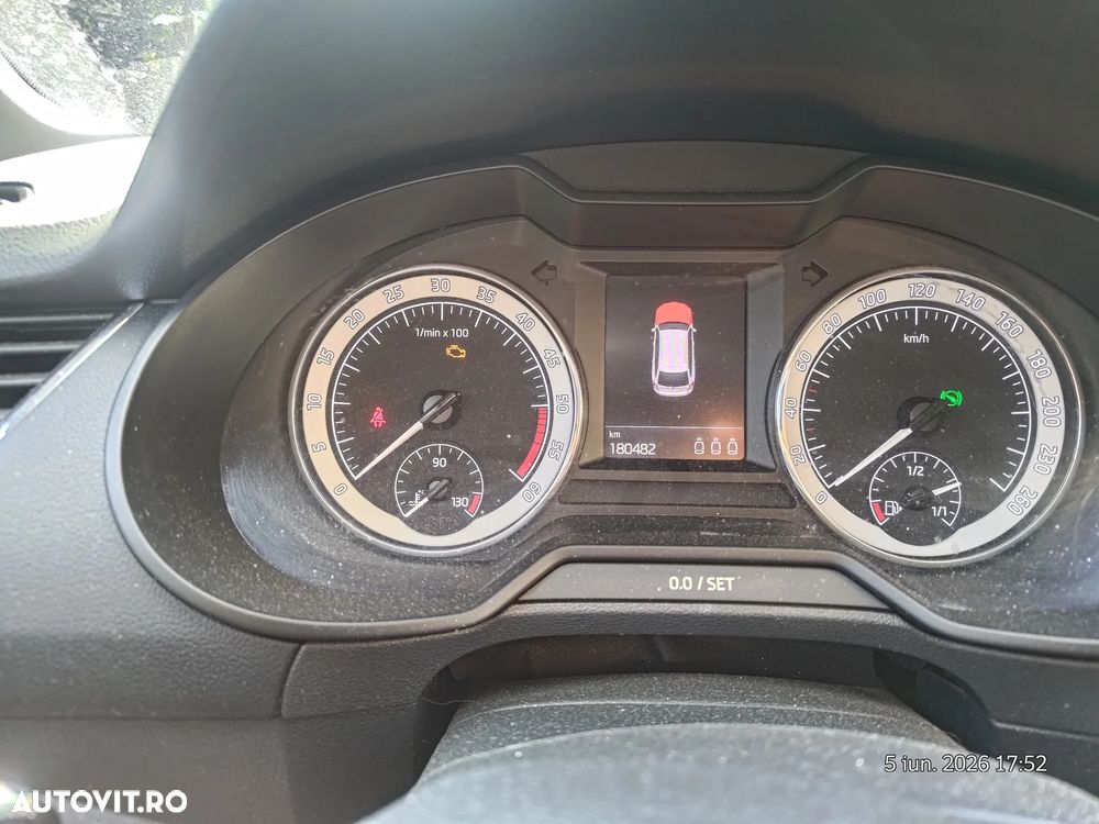 Skoda Octavia - 3