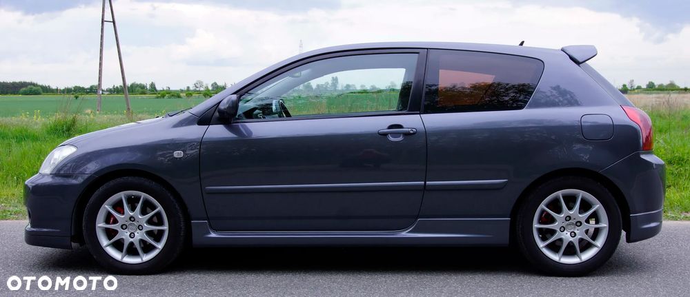 Toyota Corolla - 1