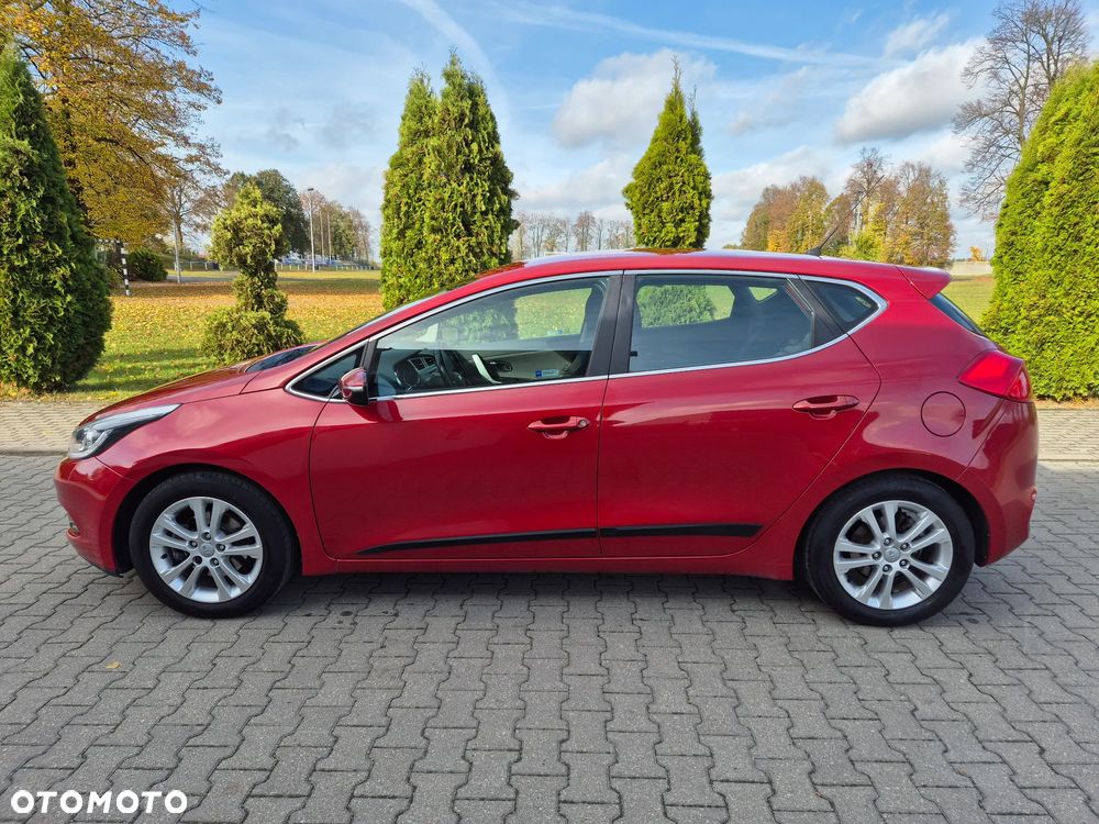 Kia Ceed Cee'd 1.6 GDI Business Line - 10