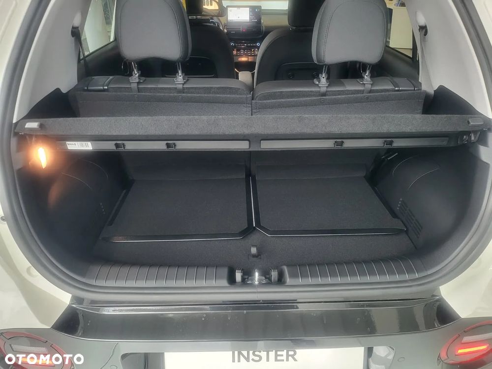 Hyundai Inster 49kWh Modern - 29