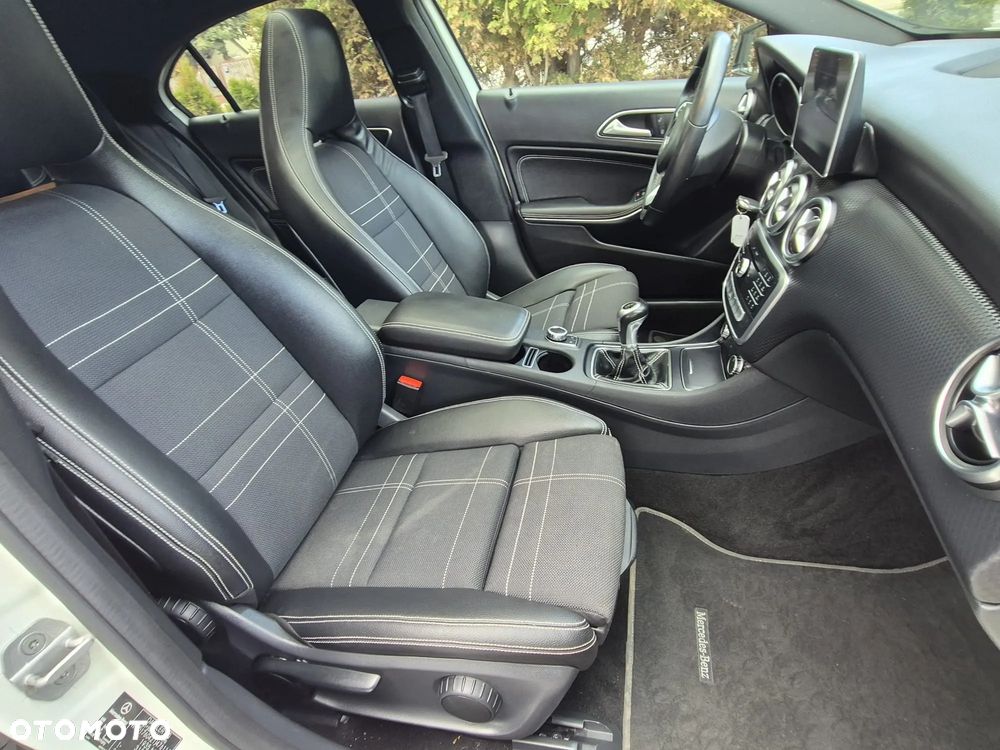 Mercedes-Benz Klasa A 180 Peak Edition - 22