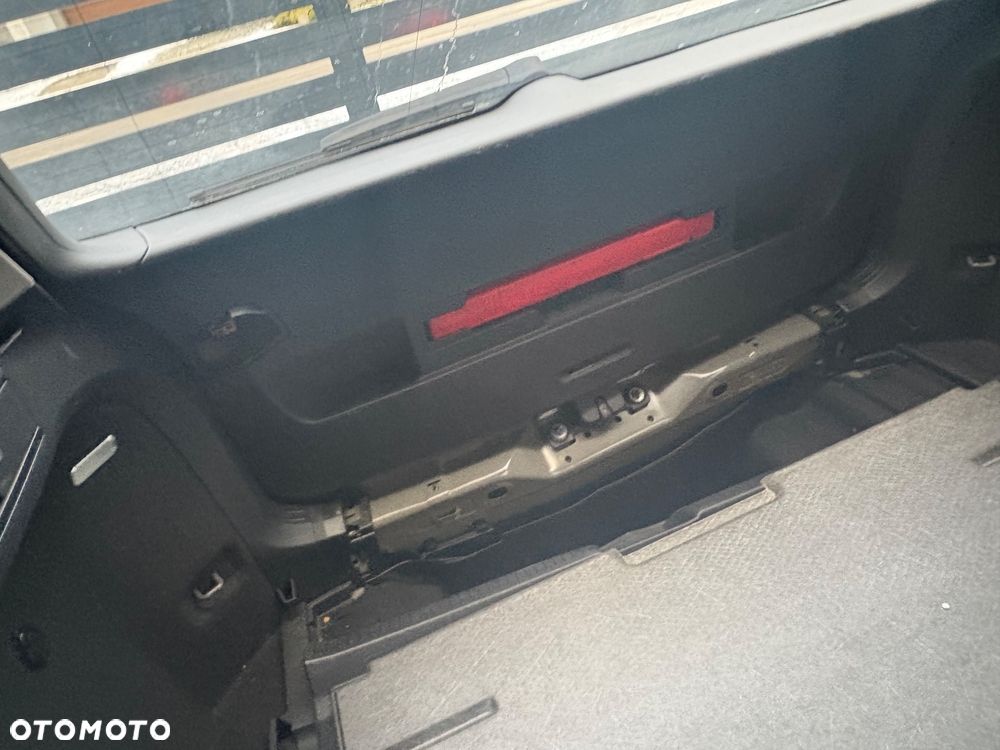 Volkswagen Golf Variant 2.0 TDI SCR Life - 17