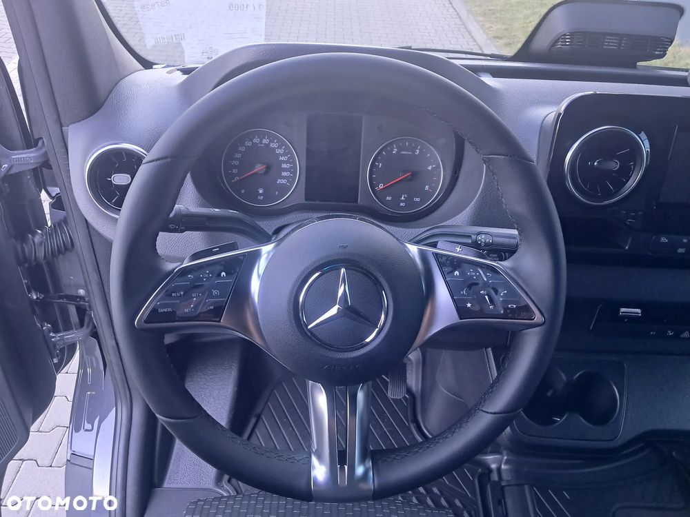 Mercedes-Benz Sprinter 317 CDI Furgon PRO standard  3665 mm L2H2 - 24