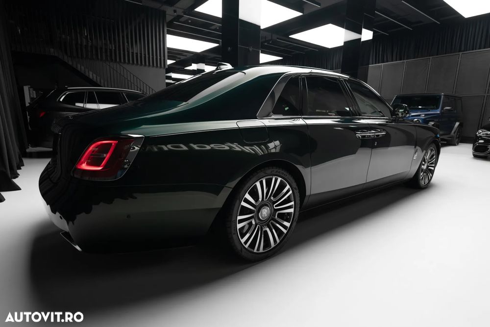 Rolls-Royce Ghost Standard - 37