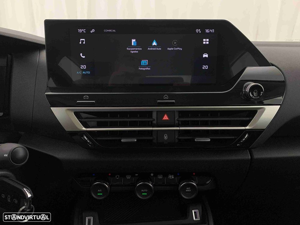 Citroën C4 X 1.2 PureTech Plus EAT8 - 9