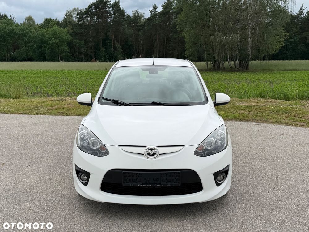 Mazda 2 - 11