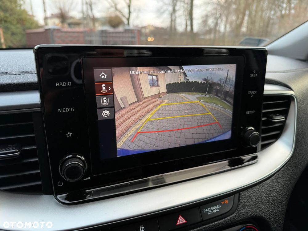 Kia Ceed 1.5 T-GDI M - 27