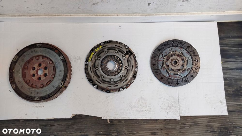 PEUGEOT 5008 I 1.6 HDI 09R- SPRZĘGŁO KOMPLETNE DWUMAS DOCISK TARCZA - 1