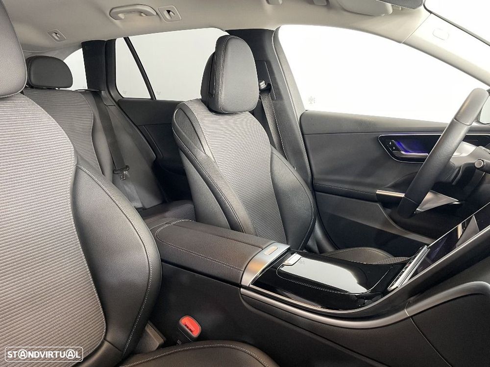 Mercedes-Benz C 220 d Avantgarde - 19