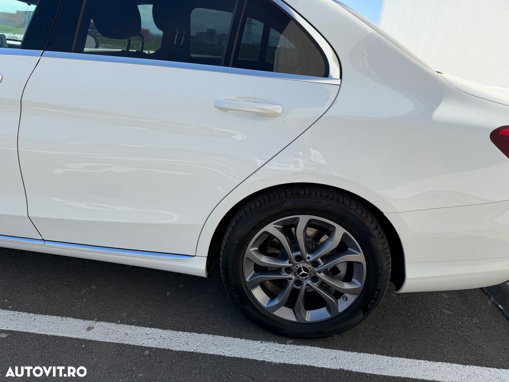 Mercedes-Benz C 220 d 4M T-Modell Aut - 4