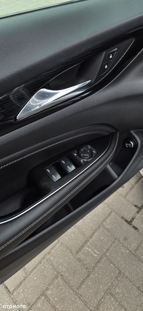 Opel Insignia 2.0 Ultimate Exclusive - 25