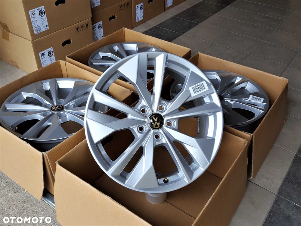 Alufelgi 18 5x112 VW Golf Passat Tiguan Jetta Touran Caddy T-Roc Nowe Oryginalne ! 822# - 3