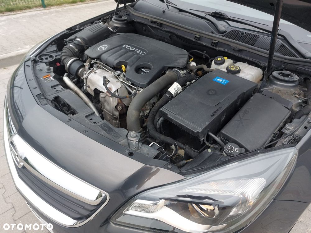 Opel Insignia - 24