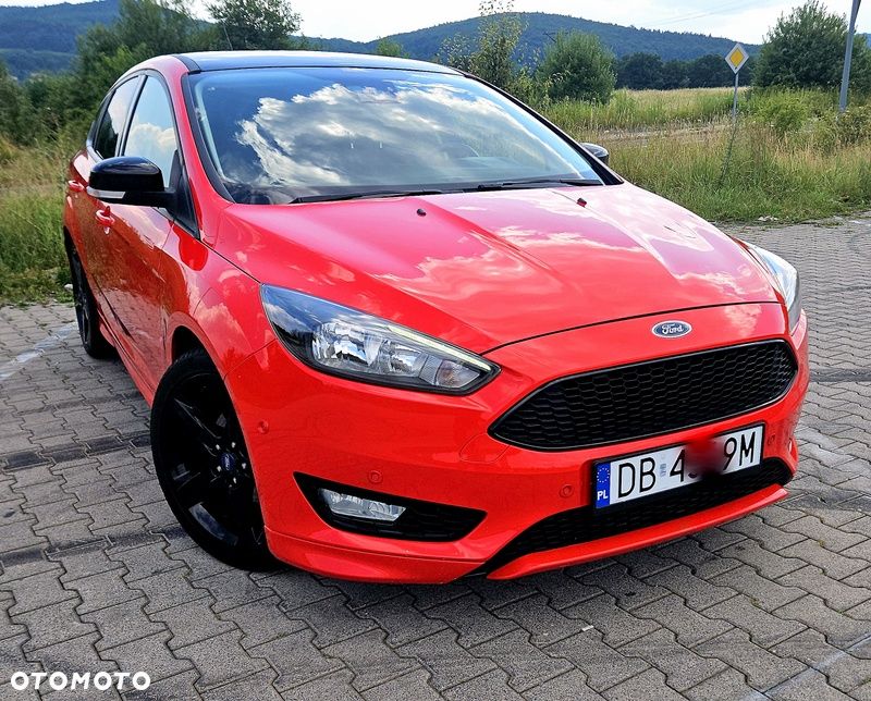 Ford Focus 1.5 TDCi ST-Line - 12