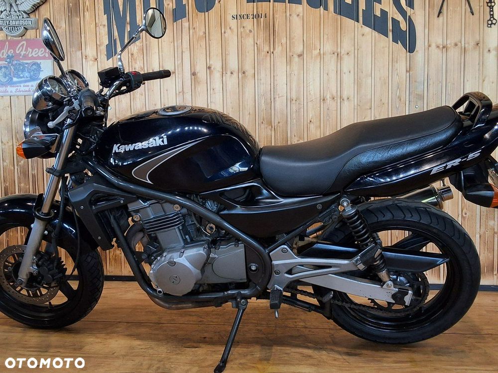 Kawasaki ER - 2