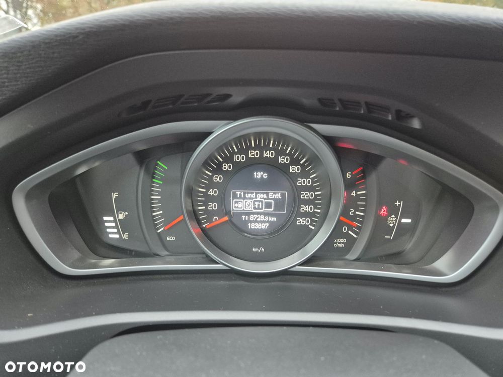 Volvo V40 Cross Country D2 Kinetic - 16