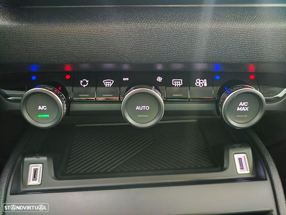 Citroën C4 1.2 PureTech Plus - 20