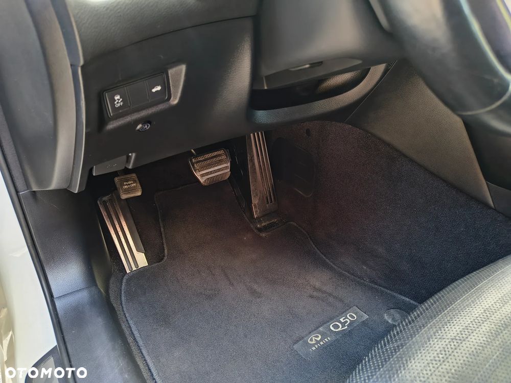 Infiniti Q50 Q50S 3.0t Sport - 28
