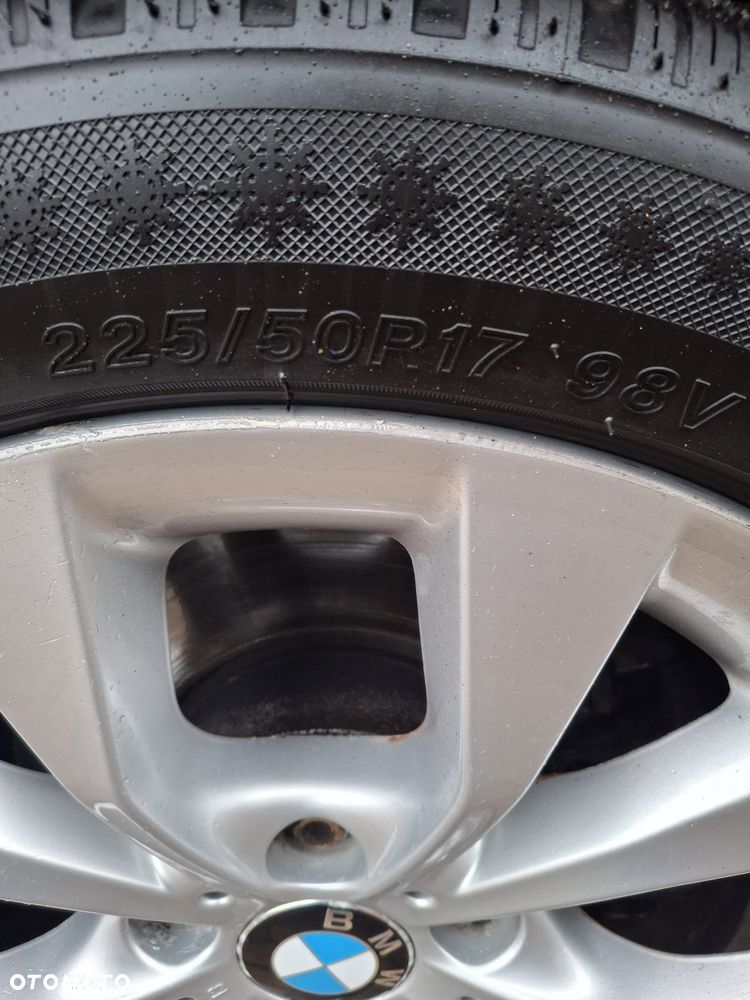 BMW X1 sDrive18d xLine - 18