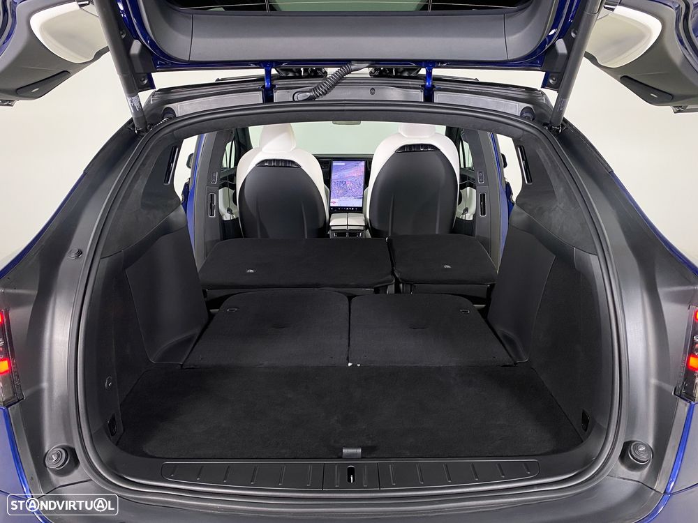 Tesla Model X 100D - 15