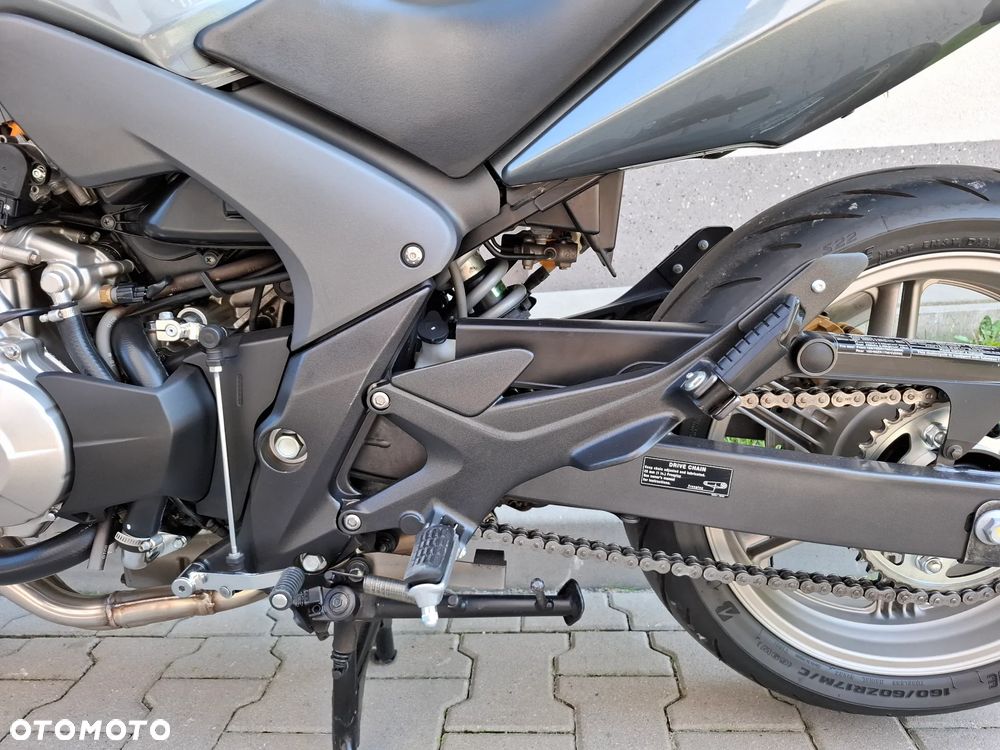Honda CBF - 16