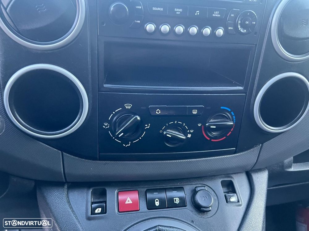 Citroën Berlingo 1.6 HDi 800 3L Longo - 25