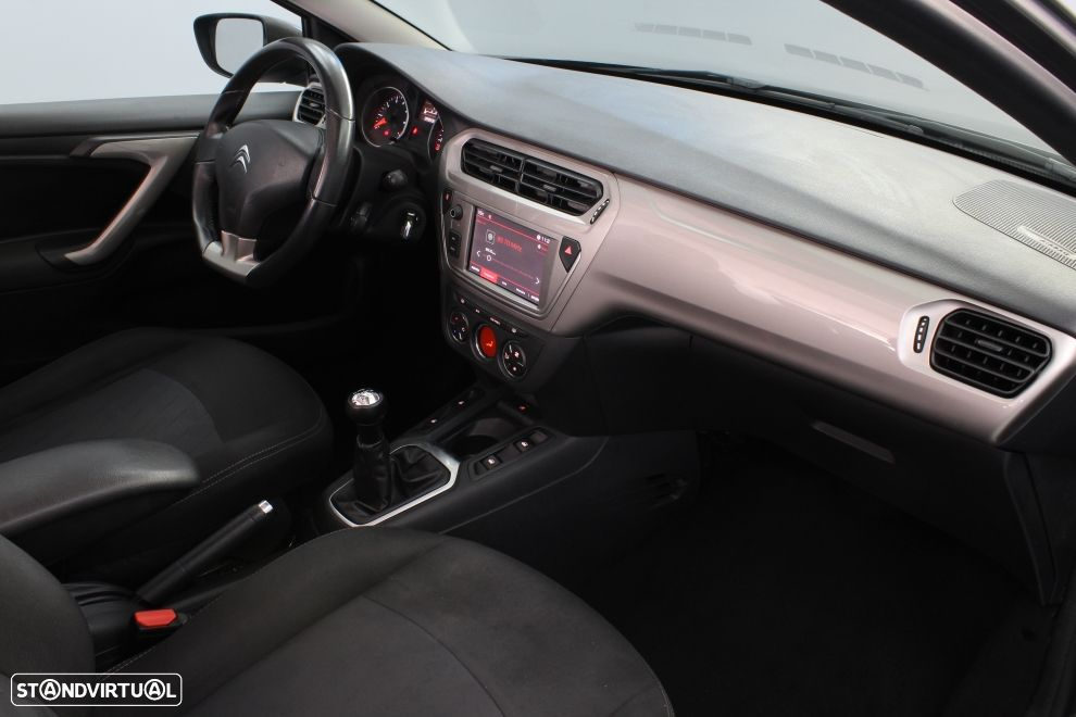 Citroën C-Elysée 1.2 PureTech Shine - 21
