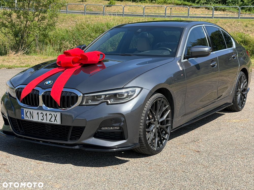 BMW Seria 3 330i xDrive M Sport - 2