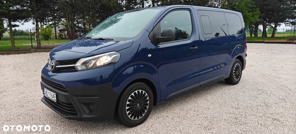 Toyota ProAce Kombi D-4D Medium 2,6t - 3