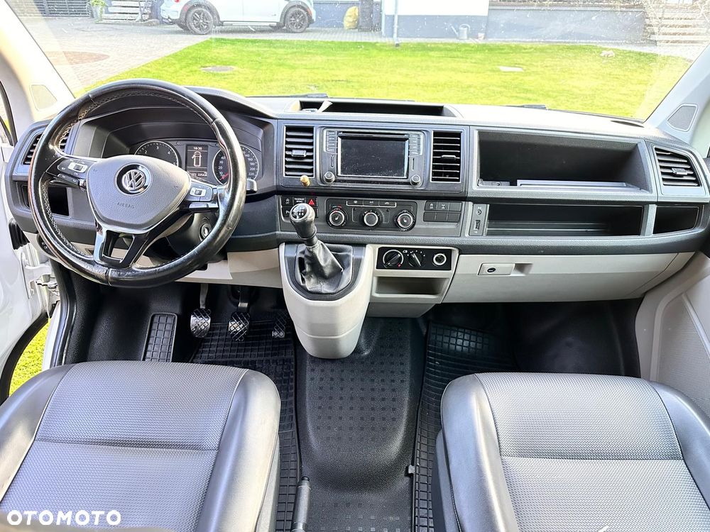 Volkswagen Transporter Kombi L1H1 4Motion - 6