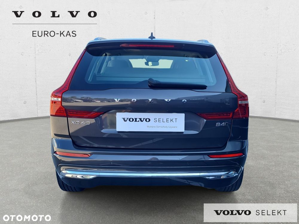 Volvo XC 60 - 8