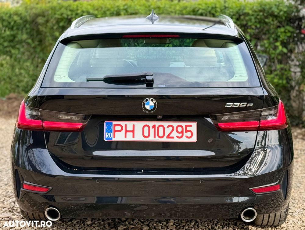 BMW Seria 3 330e iPerformance Advantage - 5