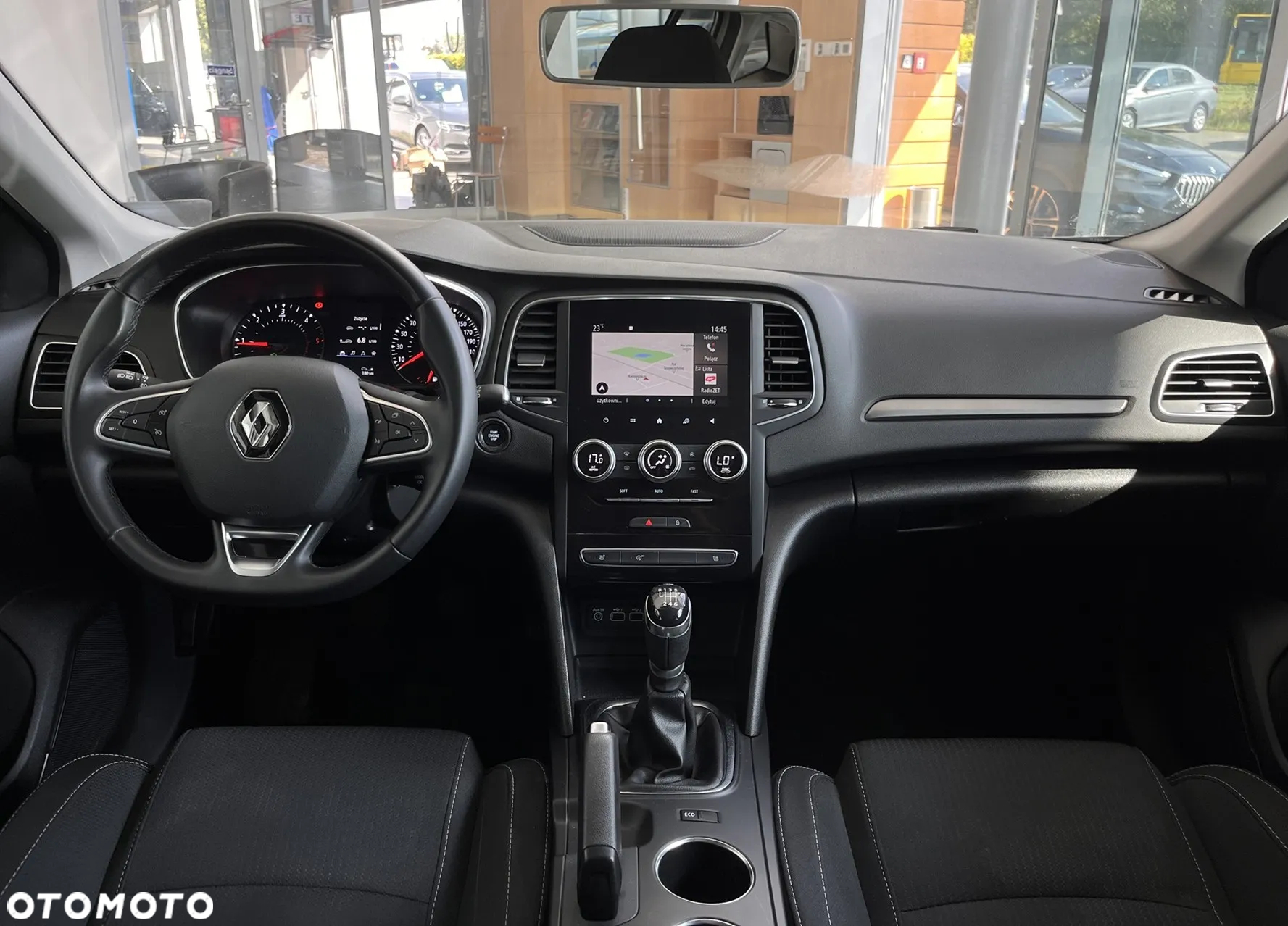 Renault Megane BLUE dCi 115 INTENS - 9