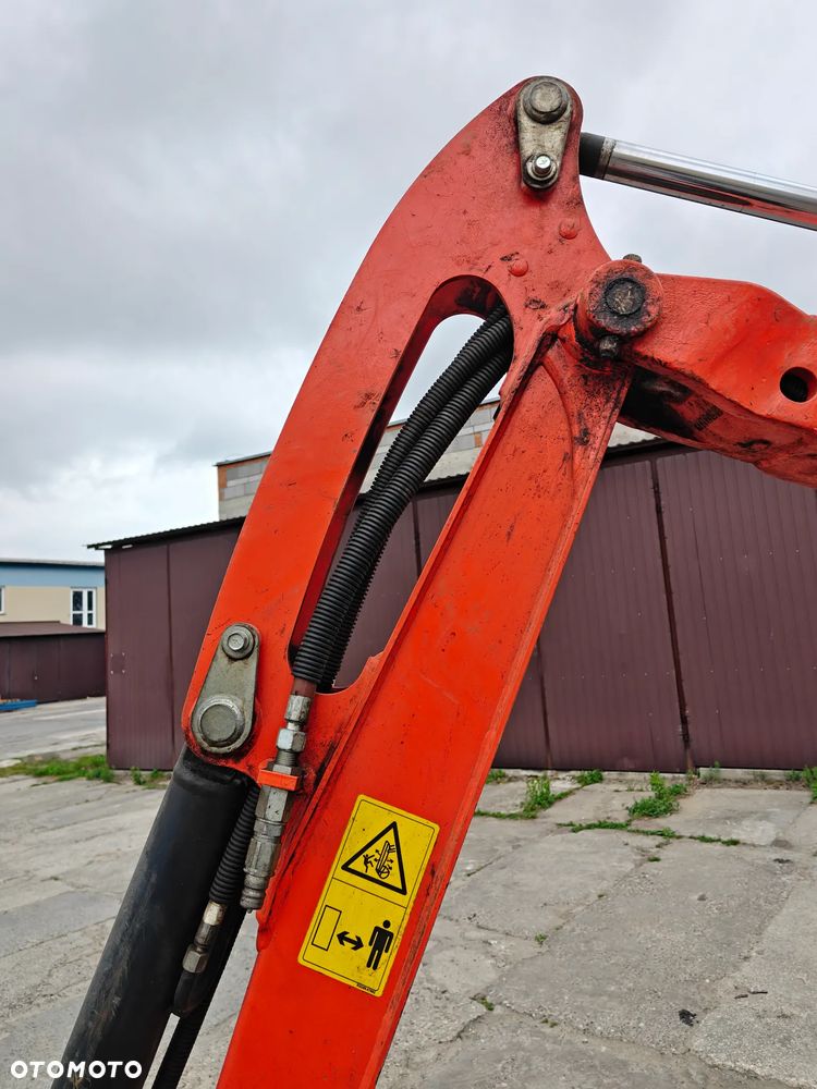 Kubota KX019-4 - 13