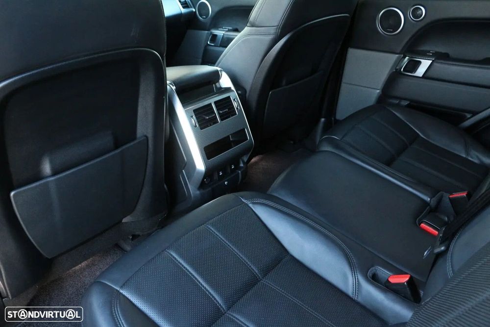 Land Rover Range Rover Sport 2.0 Si4 PHEV HSE Dynamic Stealth - 36