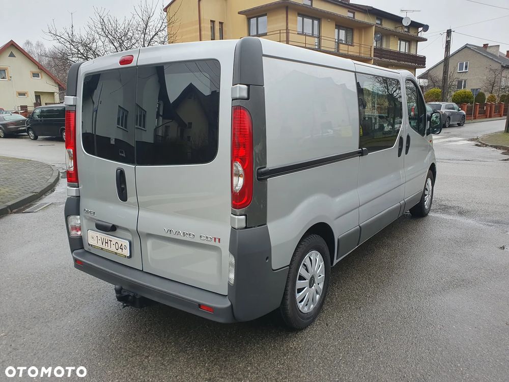 Opel Vivaro - 9