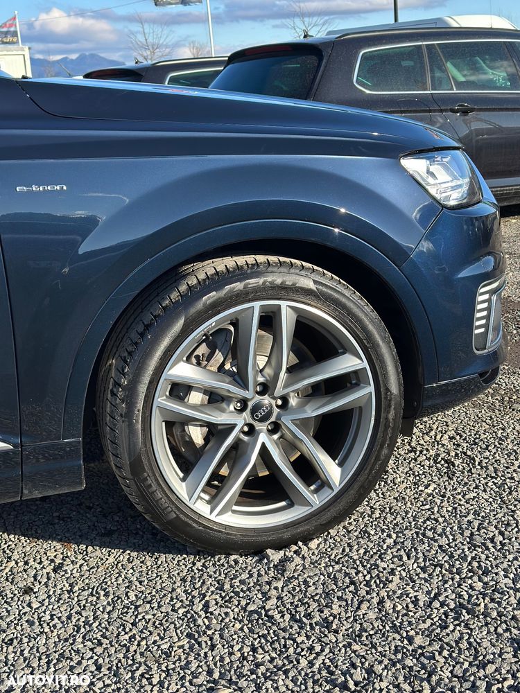 Audi Q7 - 40