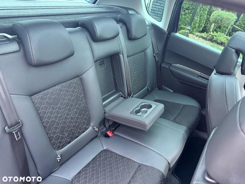 Peugeot 3008 - 27