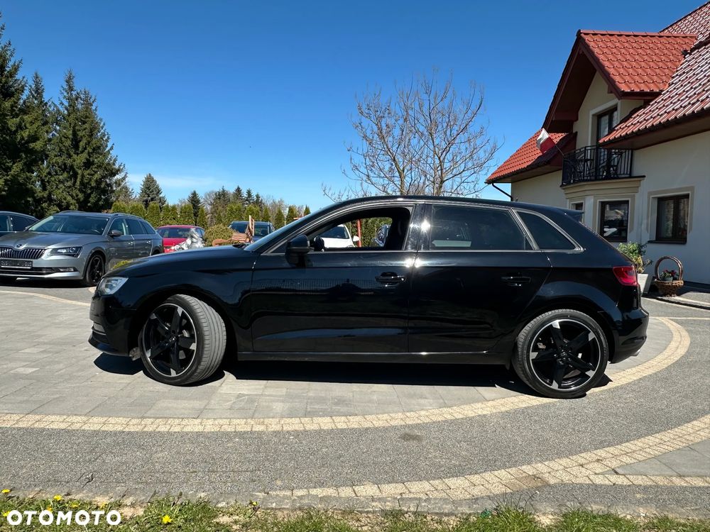 Audi A3 Sportback 2.0 TDI (clean diesel) S tronic S line Sportpaket - 3