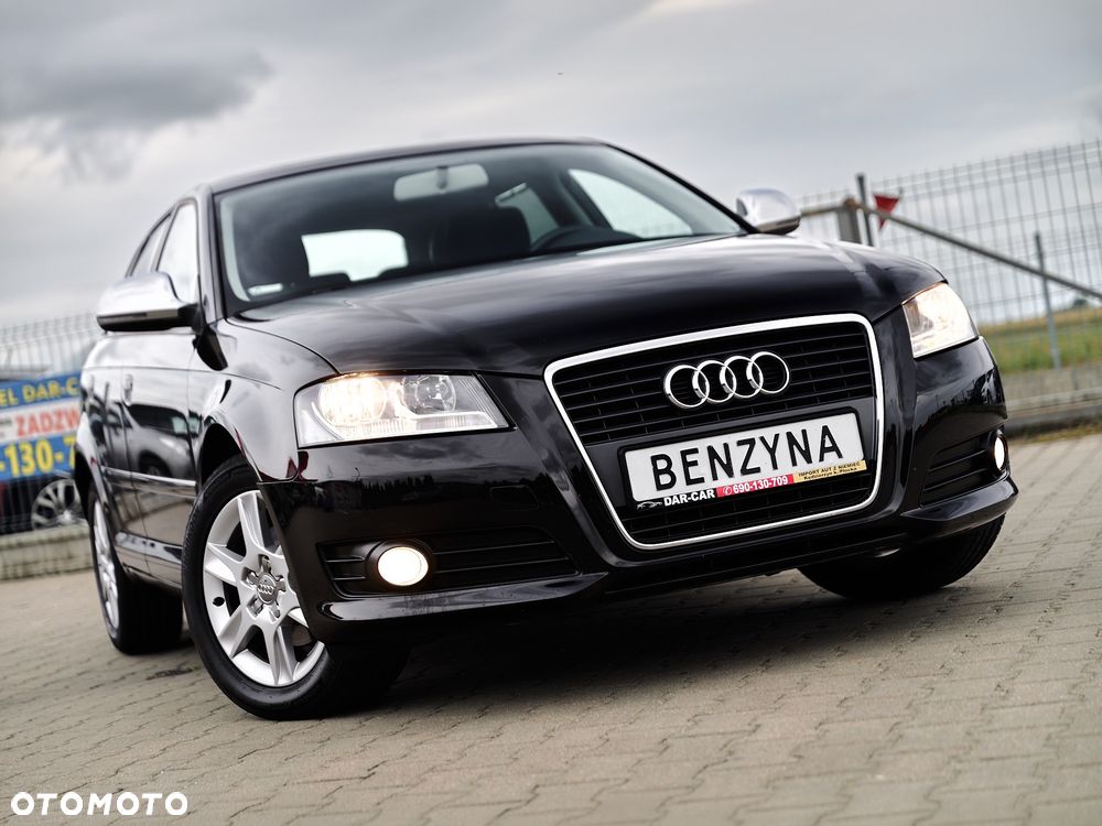 Audi A3 Sportback 1.6 Ambiente - 2