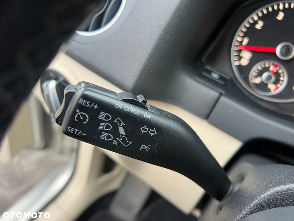 Volkswagen Golf Plus 1.4 TSI DSG Highline - 18