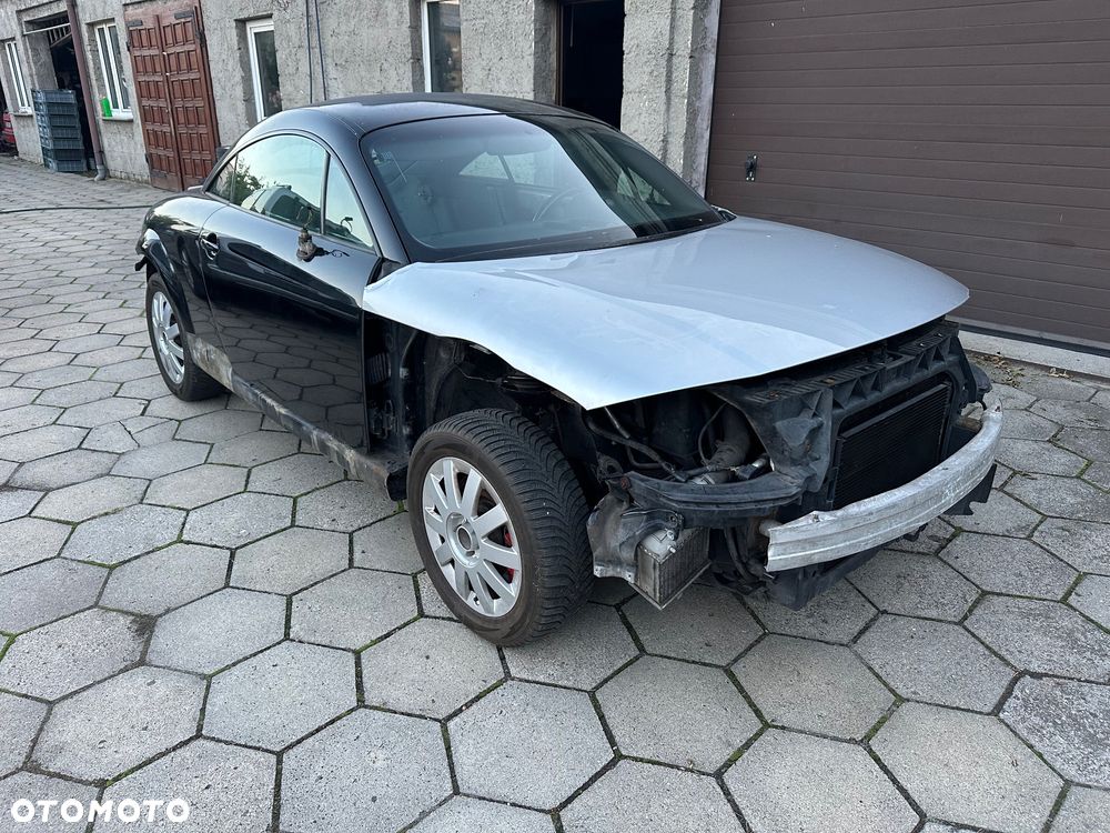 Audi TT Coupé 1.8T - 1