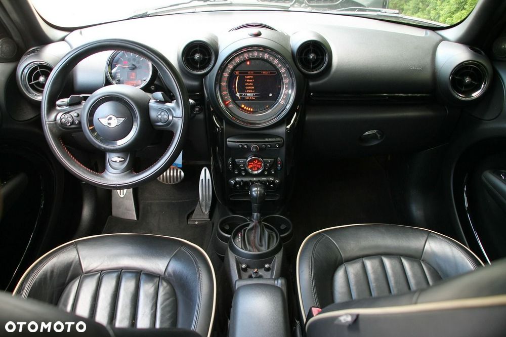 MINI John Cooper Works - 13