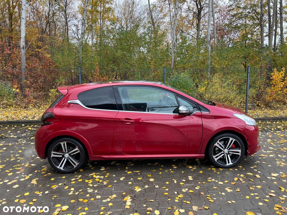 Peugeot 208 1.6 THP GTi - 3