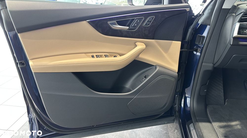 Audi Q8 45 TDI mHEV Quattro Tiptronic - 11