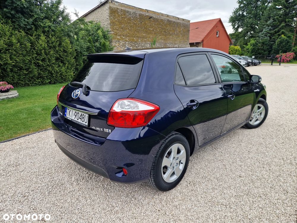Toyota Auris - 30